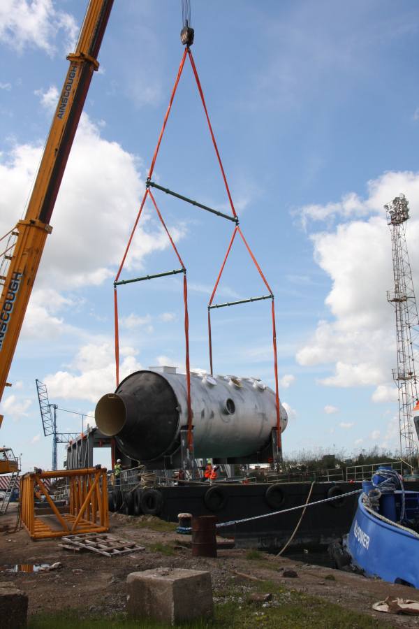 Sectionlift Modular Beam System On Hire To Lift A Vessel